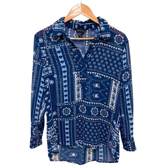 Adrianne Vittadini Women's Blue Bandana Patterned Shirt, Small - Picture 1 of 5